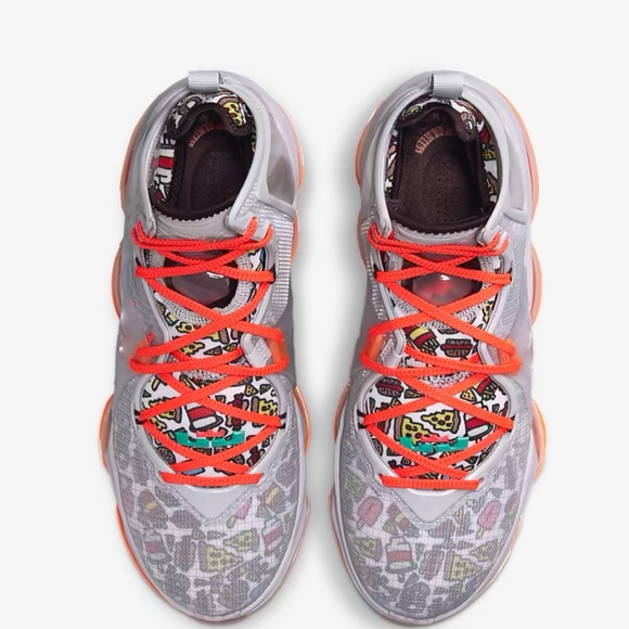 LeBron 19 Basketball/Fashion shoes - Picture 3 of 5